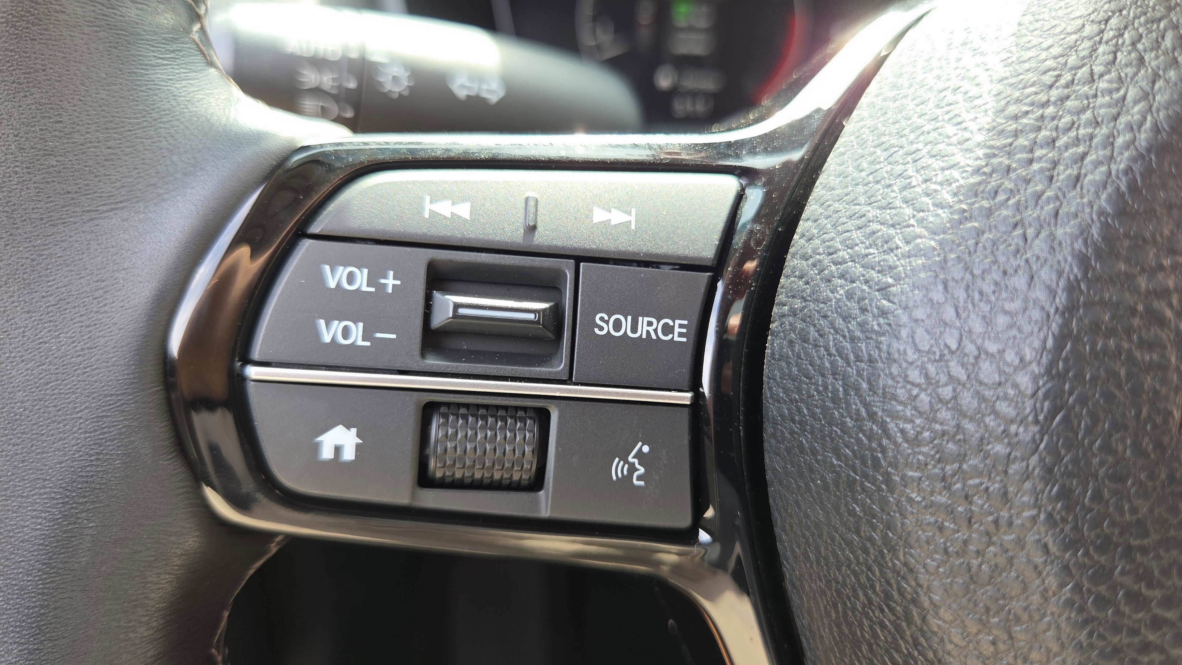 Certified 2024 Honda Civic EX image 28