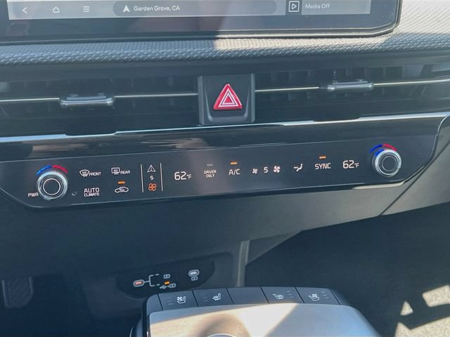 New 2026 Kia EV6 Wind RWD image 16