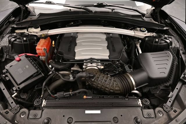 Used 2019 Chevrolet Camaro SS RWD image 40