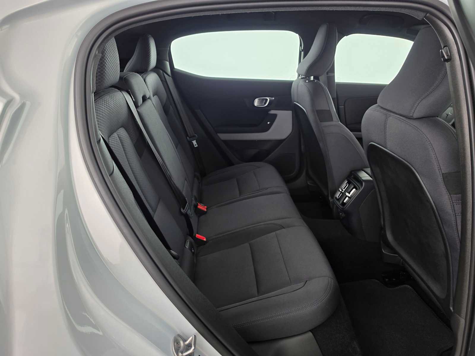 Used 2024 Polestar Polestar 2 RWD image 12