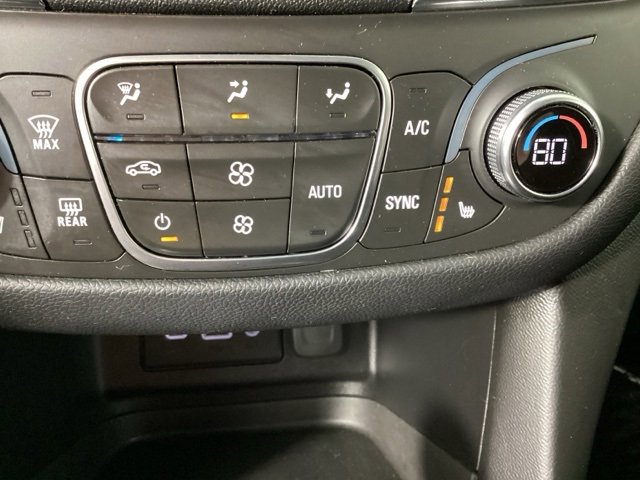 Used 2019 Chevrolet Equinox LT w/ Driver Convenience Package image 23