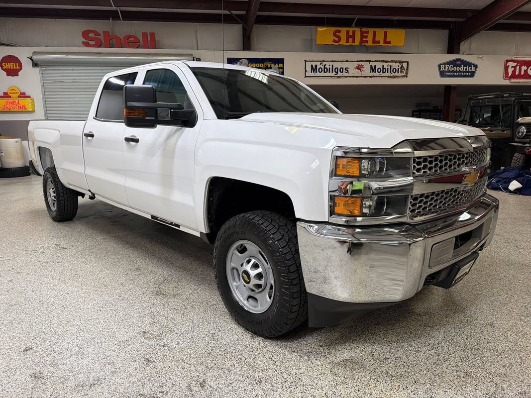 Used 2019 Chevrolet Silverado 2500 W/T w/ WT Convenience Package AWD/4WD image 11