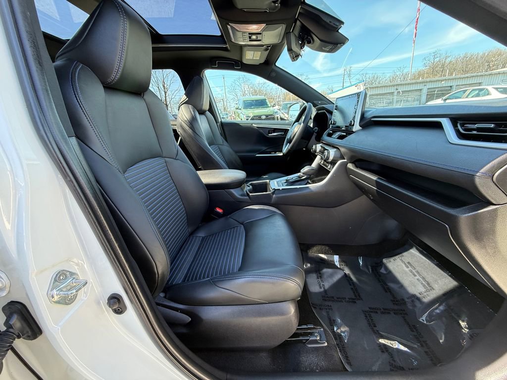 Used 2022 Toyota RAV4 XSE image 26