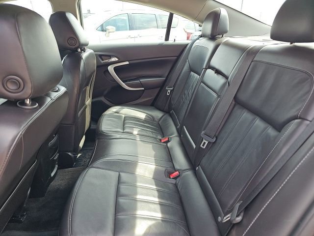 Used 2015 Buick Regal Premium w/ Experience Buick Package FWD image 24