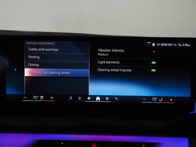 Used 2025 BMW i5 eDrive40i w/ M Sport Package image 41