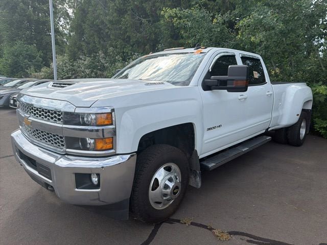Used 2019 Chevrolet Silverado 3500 LT w/ LT Convenience Package AWD/4WD image 4