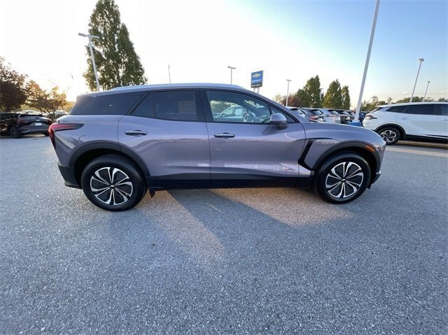 New 2025 Chevrolet Blazer EV LT w/ Super Cruise Package AWD/4WD image 30