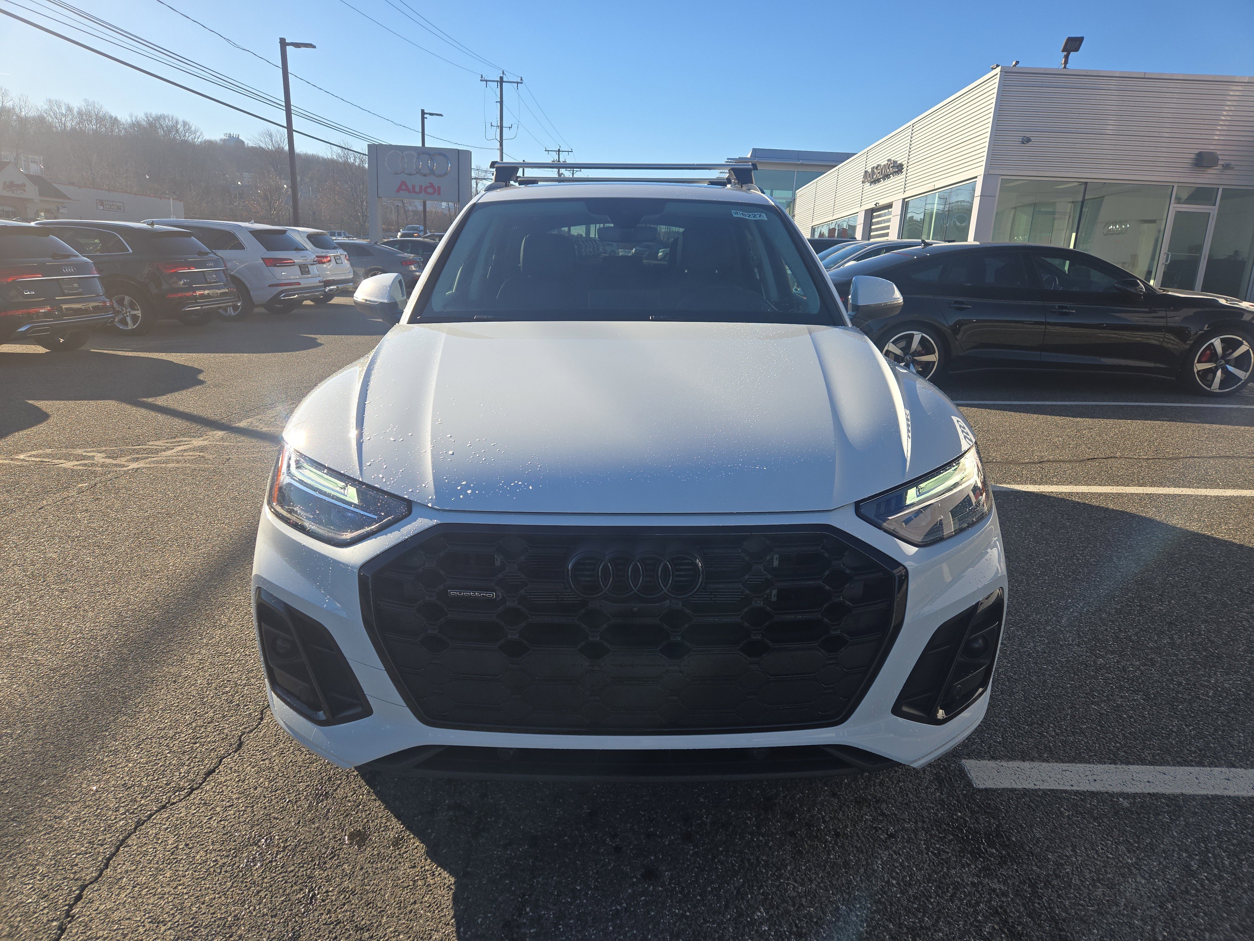 Certified 2023 Audi Q5 e Premium Plus w/ Premium Plus Package image 2