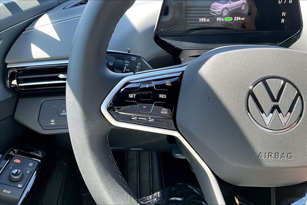New 2026 Volkswagen ID.4 Pro RWD image 22