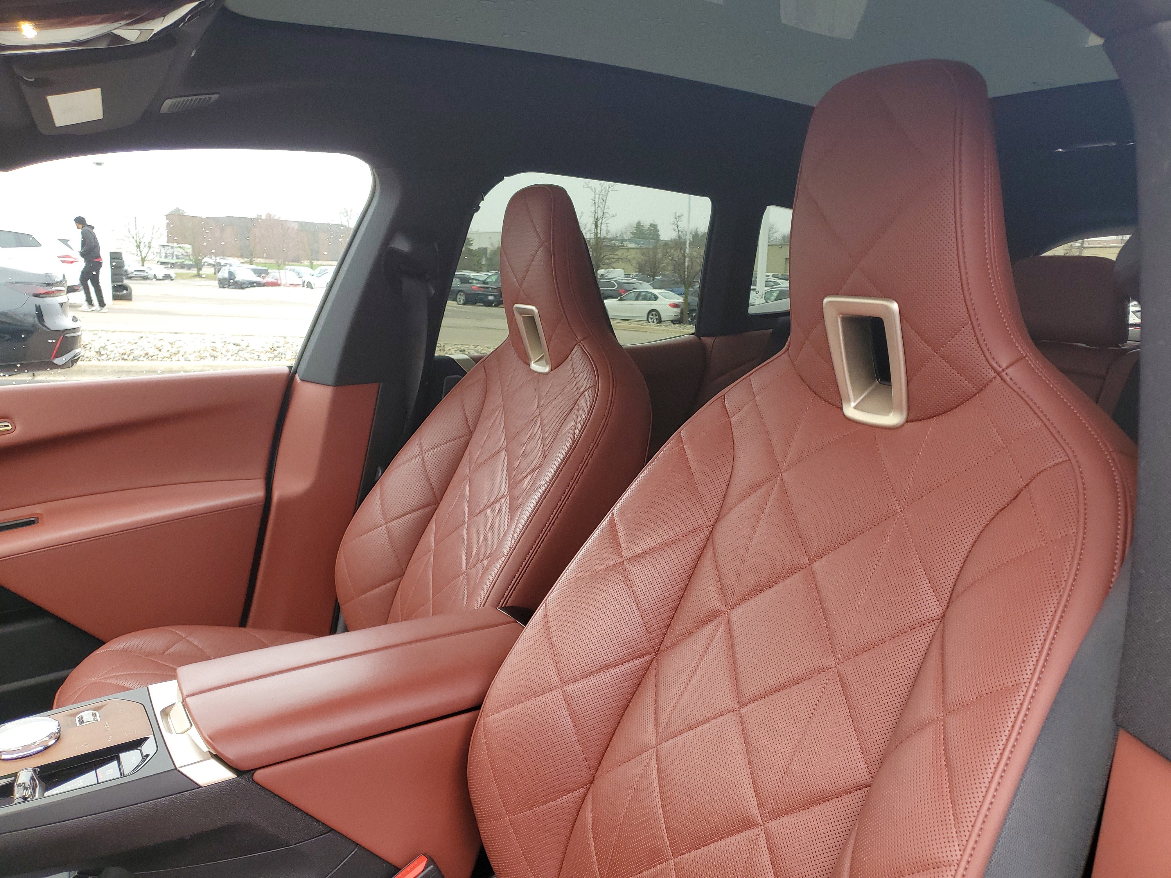 Certified 2023 BMW iX M60 w/ Executive Package image 7