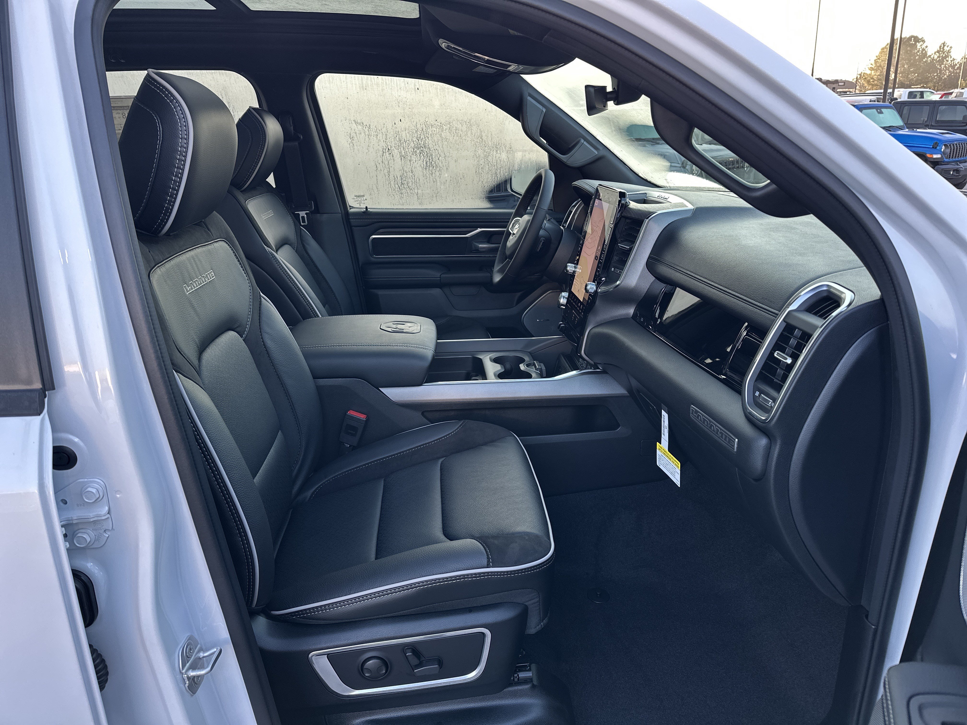 New 2026 RAM 1500 Laramie w/ Night Edition AWD/4WD image 14