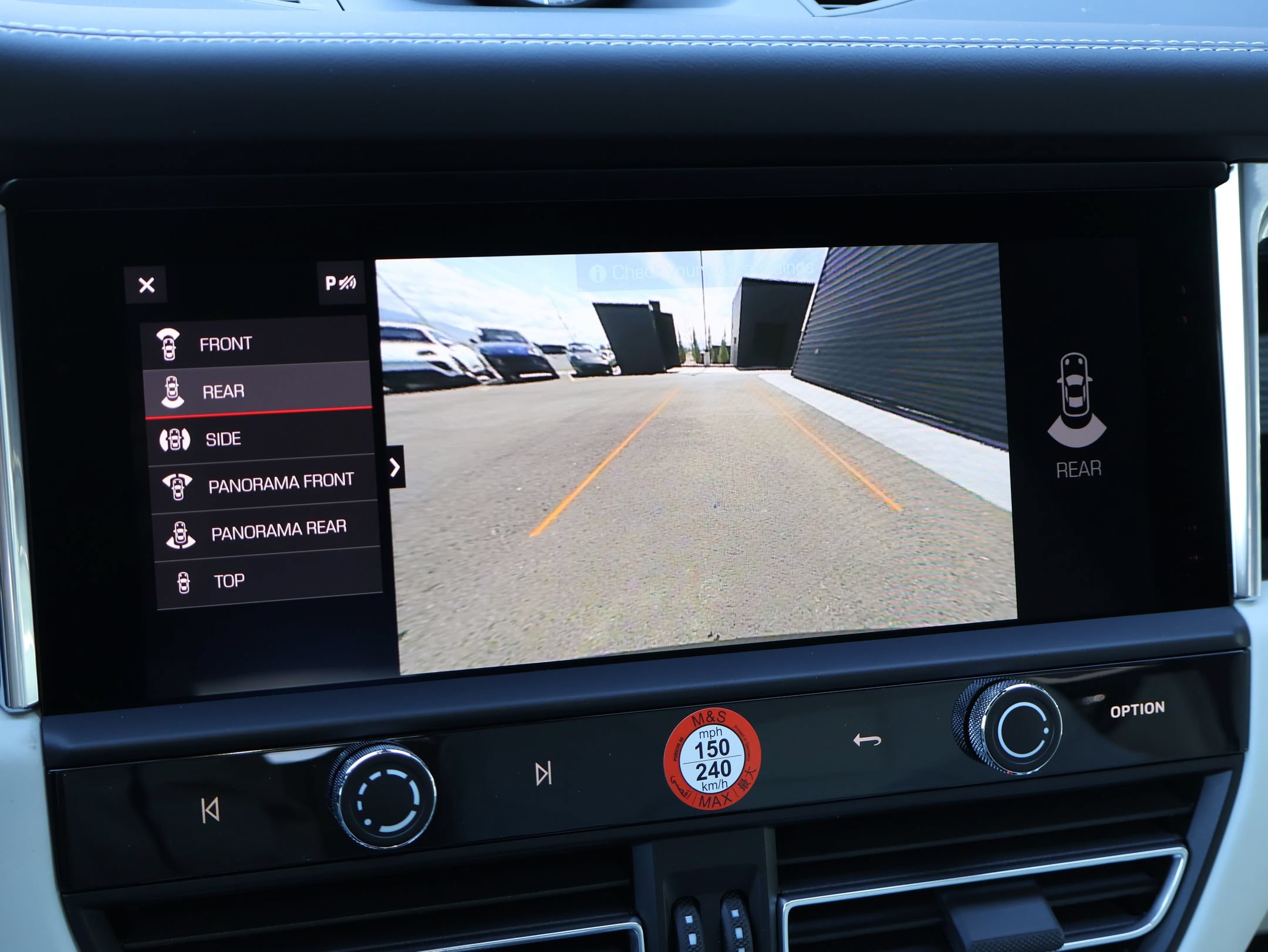 New 2026 Porsche Macan AWD/4WD image 19