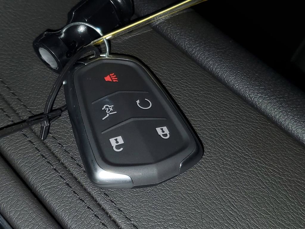 New 2025 Cadillac XT5 Luxury image 24