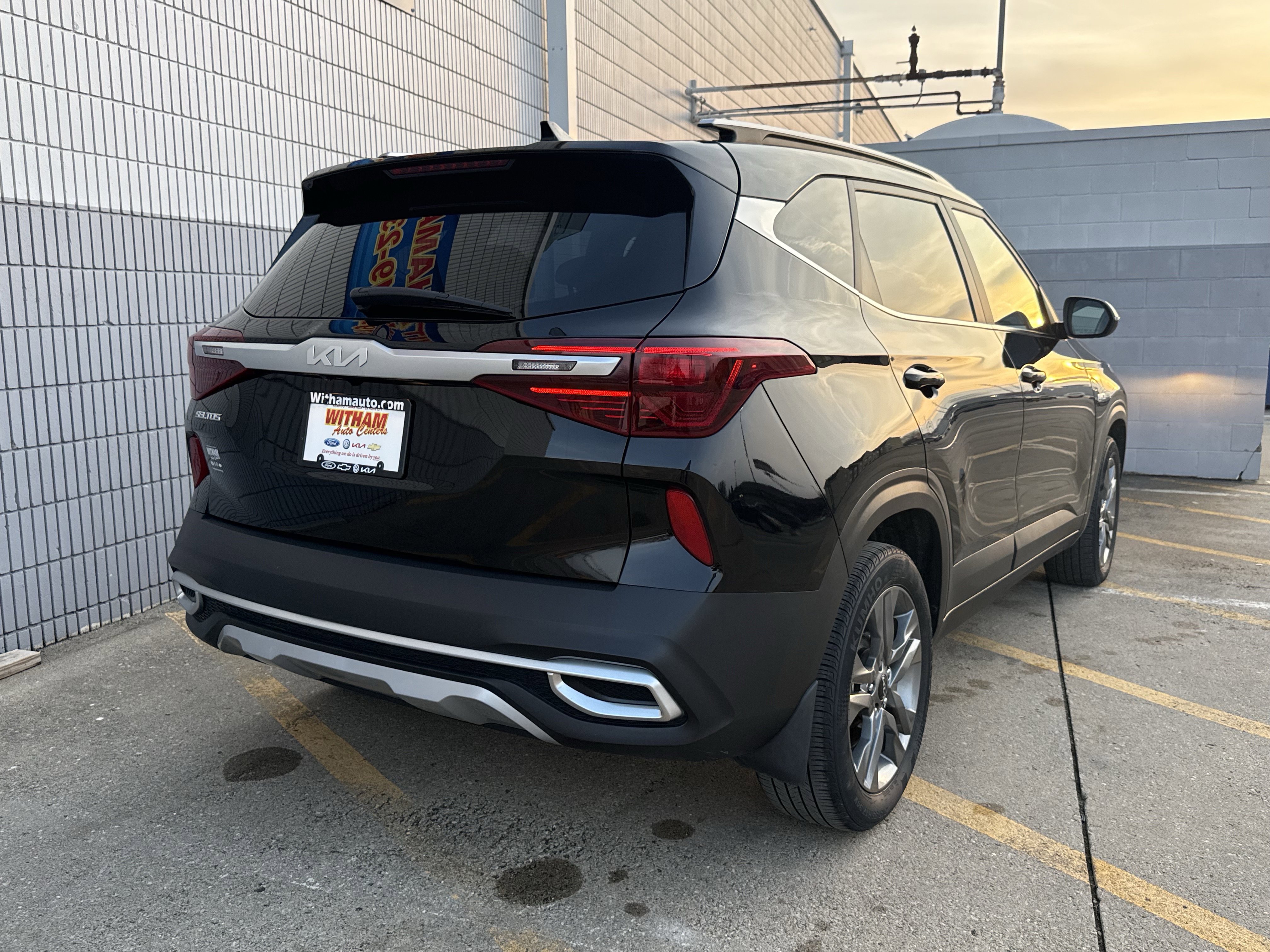 Used 2022 Kia Seltos S image 4