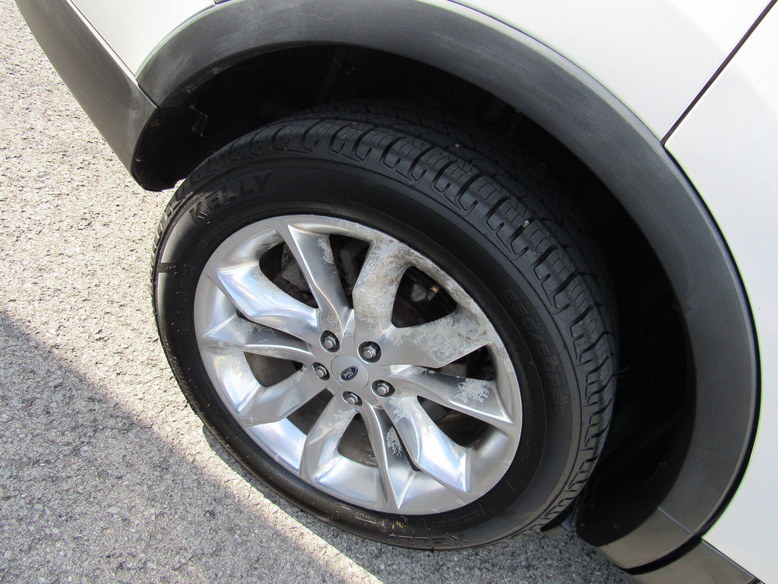 Used 2015 Ford Explorer Limited w/ Equipment Group 301A AWD/4WD image 12