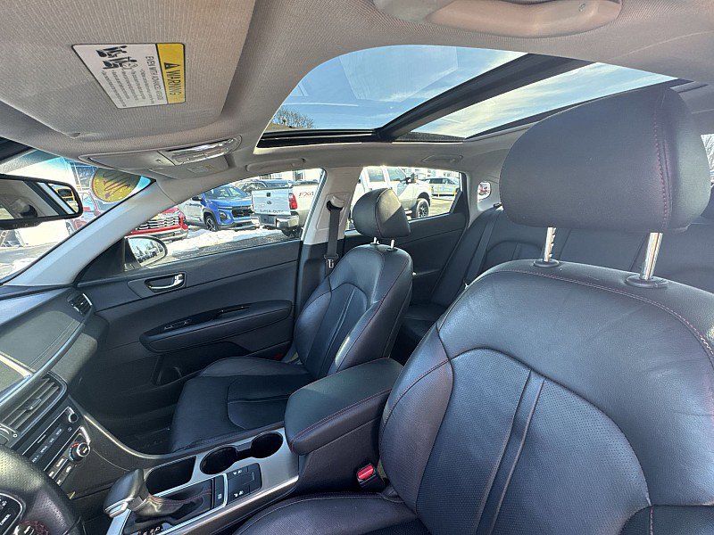 Used 2018 Kia Optima SX image 16