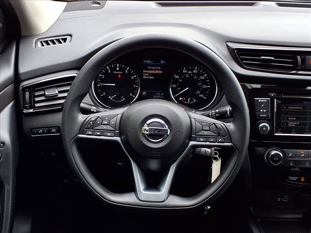 Used 2021 Nissan Rogue Sport S image 14