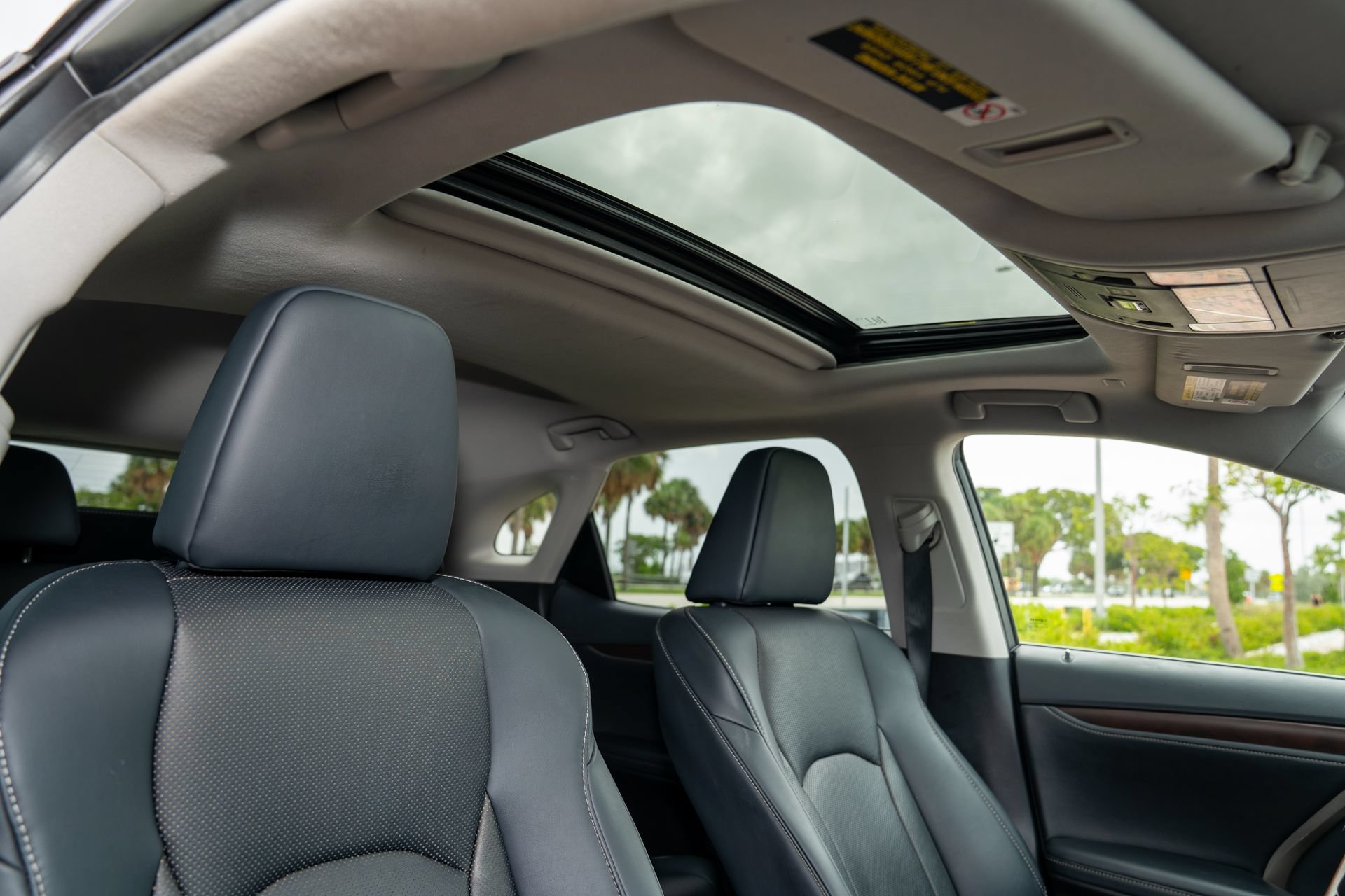 Used 2022 Lexus RX 350 FWD w/ Premium Package image 22