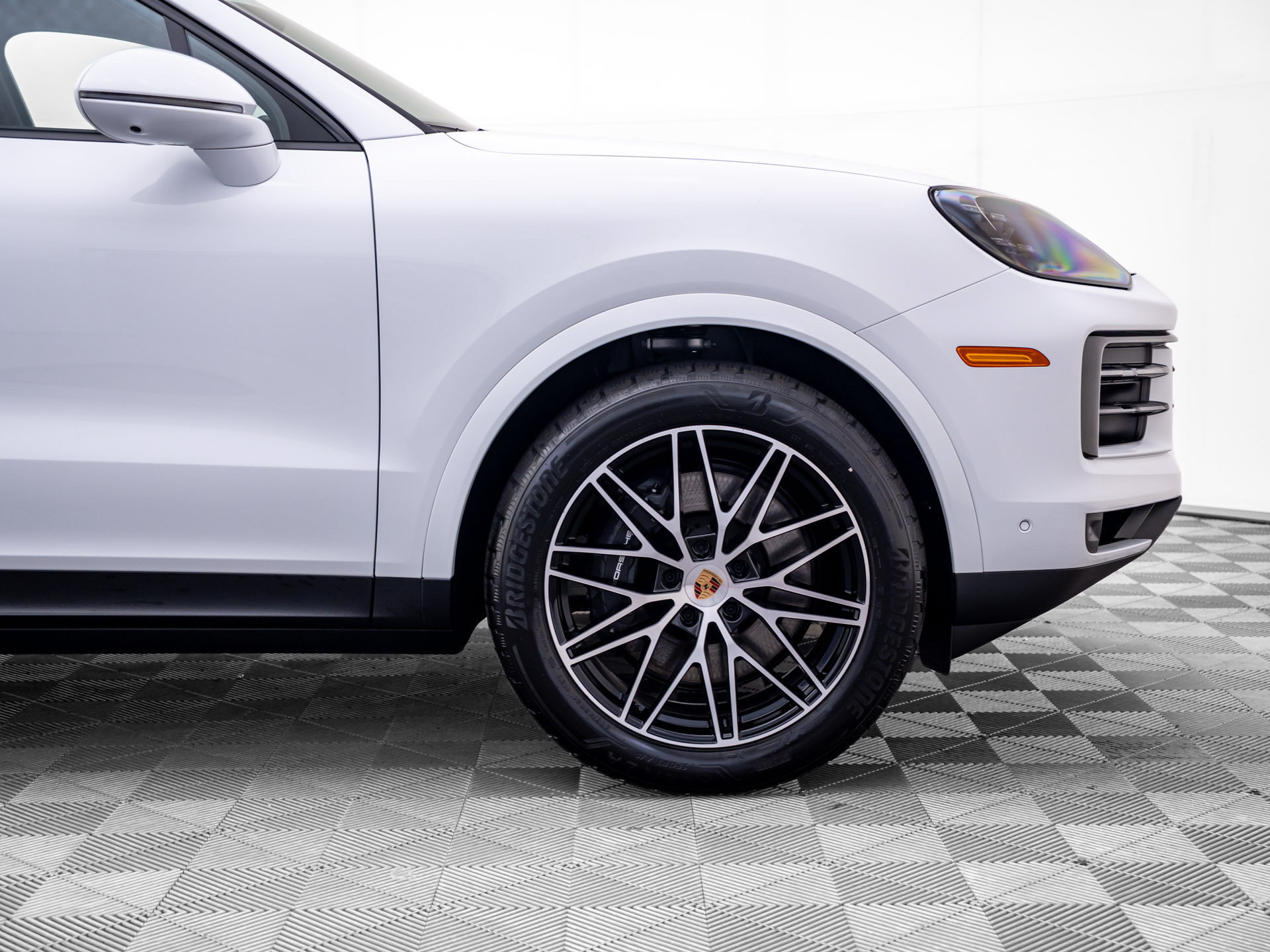 New 2026 Porsche Cayenne Coupe AWD/4WD image 32