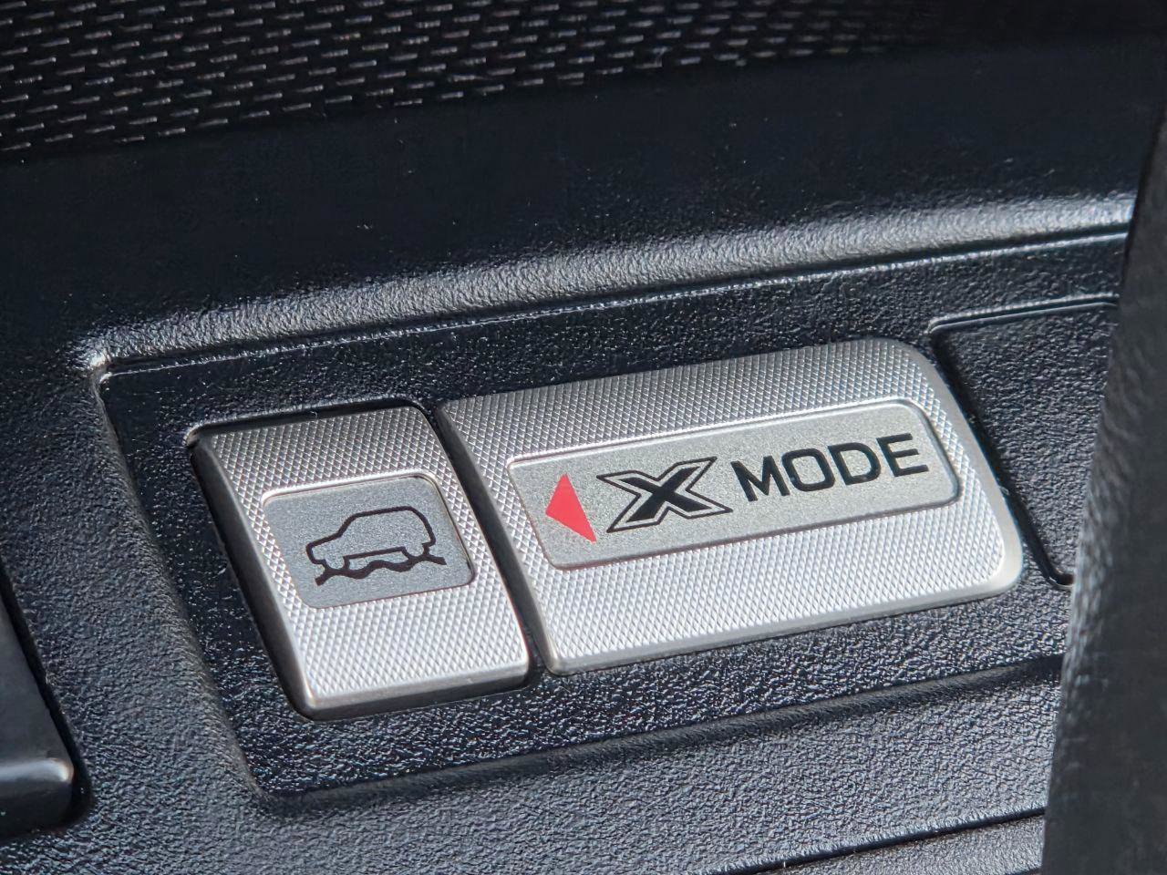 Used 2015 Subaru Forester 2.5i Touring w/ Popular Package #2 image 27