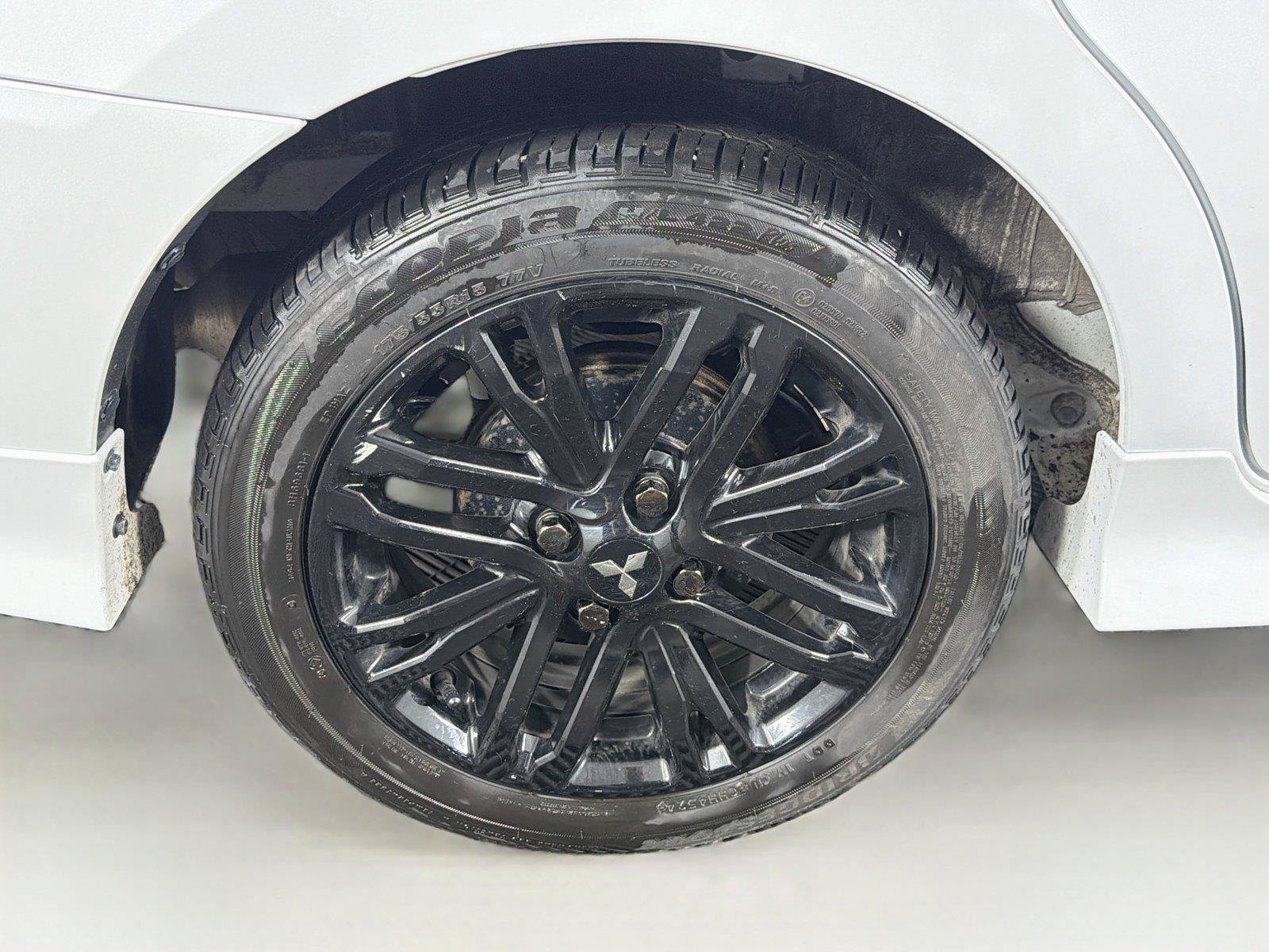 Used 2024 Mitsubishi Mirage G4 Black Edition FWD image 32