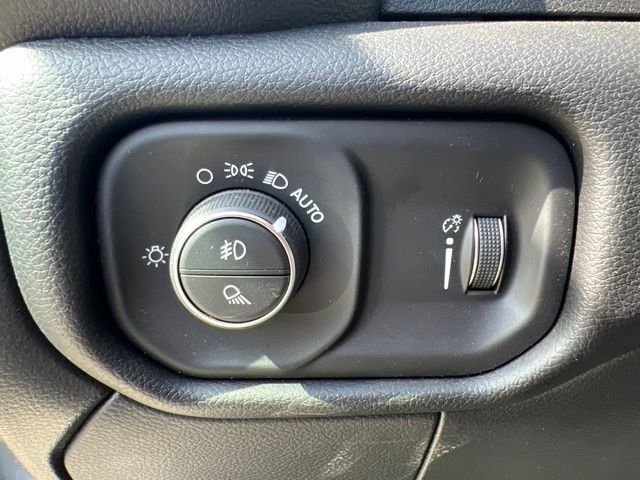 Certified 2026 RAM 2500 Big Horn AWD/4WD image 17