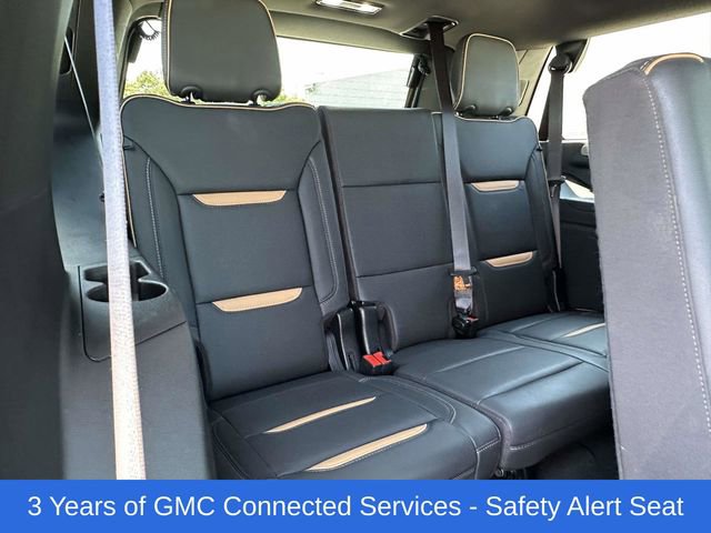 Used 2023 GMC Yukon AT4 AWD/4WD image 19