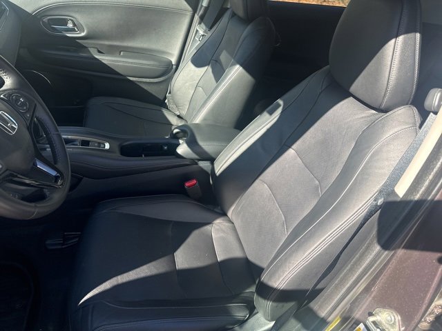 Used 2019 Honda HR-V Touring image 10