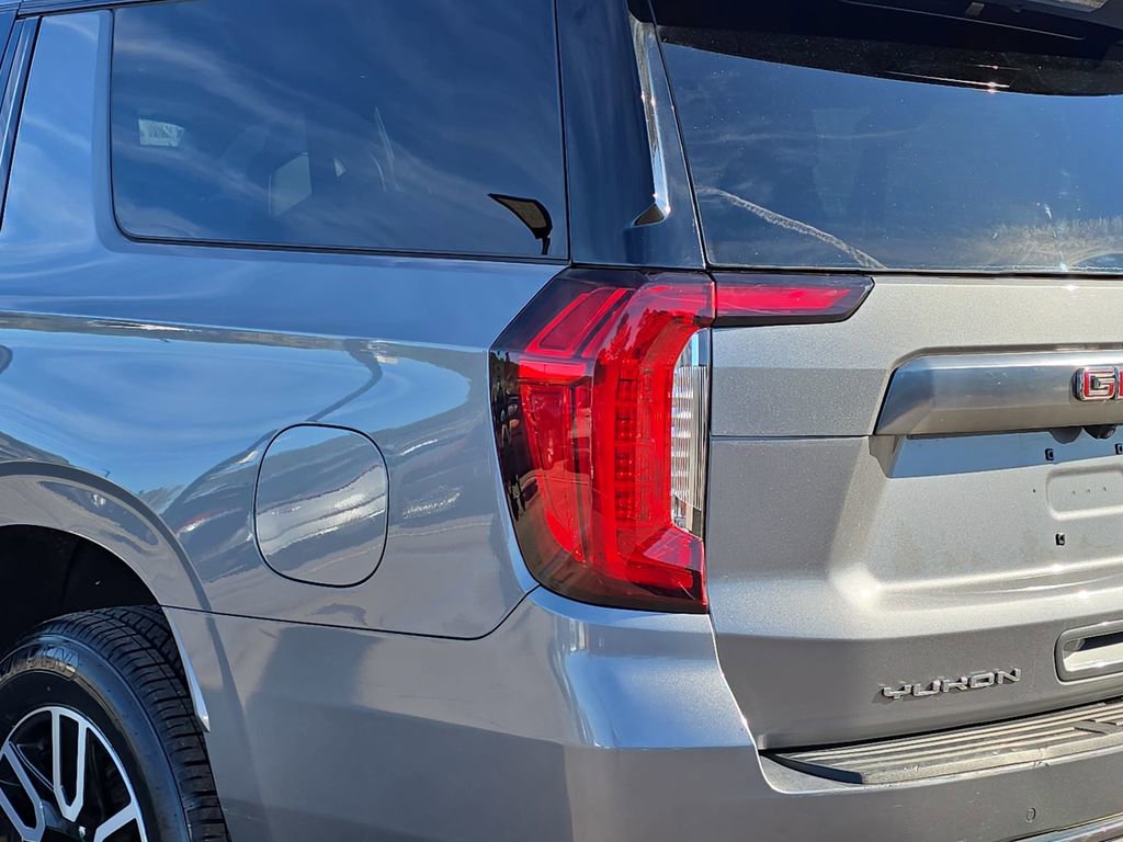 Used 2021 GMC Yukon XL AT4 image 39