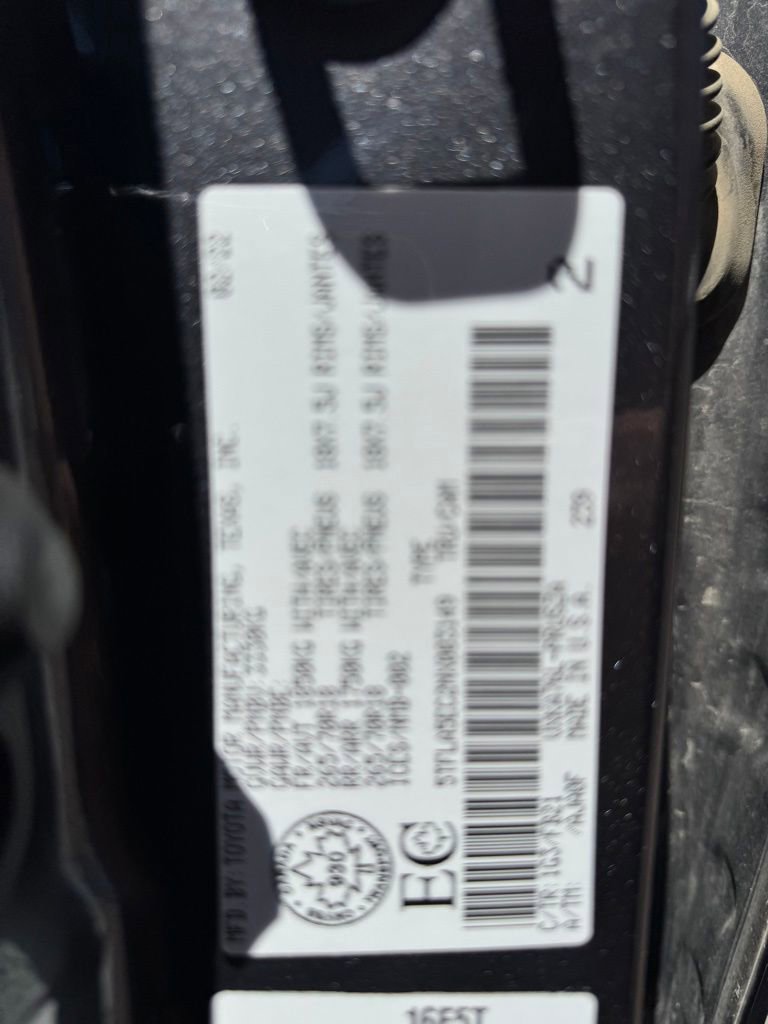 Used 2022 Toyota Tundra SR5 AWD/4WD image 8