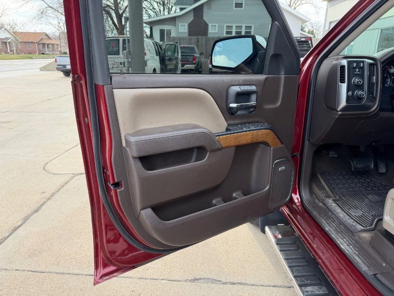 Used 2017 Chevrolet Silverado 1500 LTZ w/ Sport Package image 9