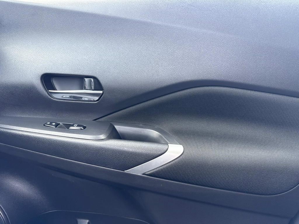 Certified 2023 Nissan Kicks SV image 22