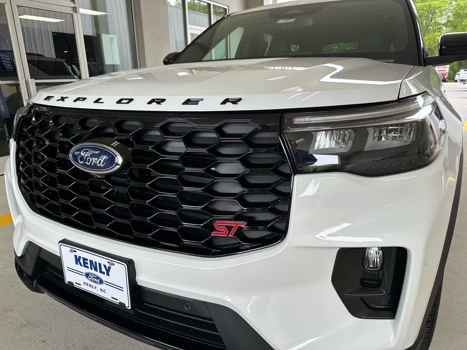 New 2026 Ford Explorer ST w/ Sun And Sound Package