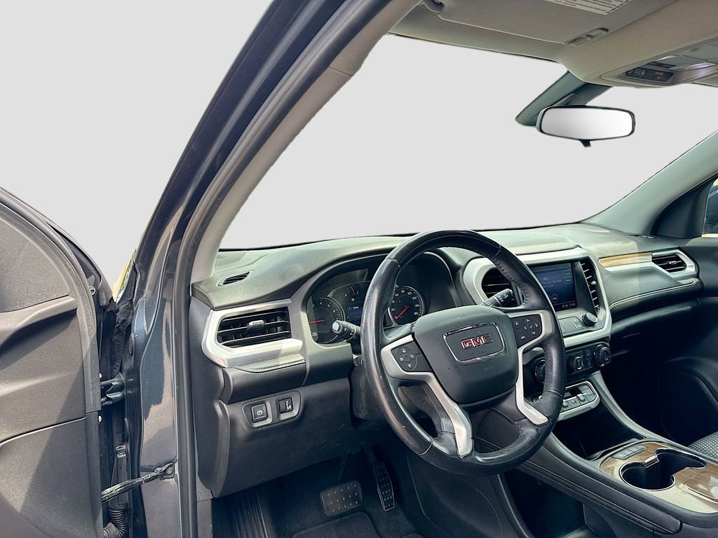 Used 2020 GMC Acadia SLE FWD image 27