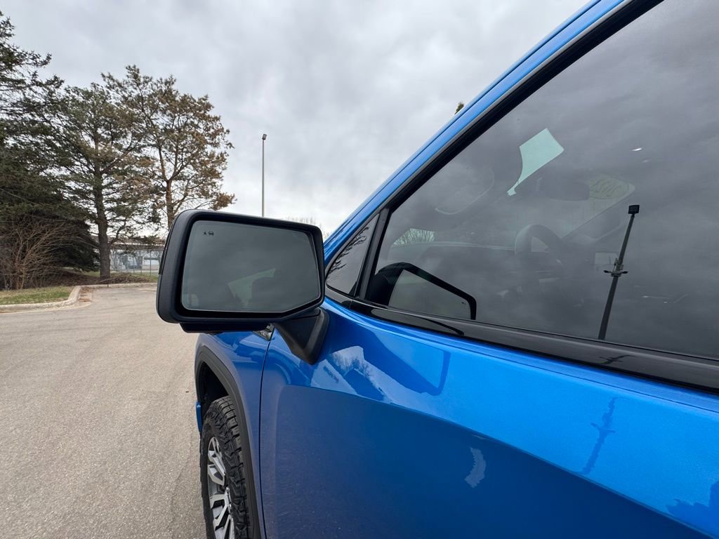 Used 2023 GMC Sierra 1500 AT4 image 18