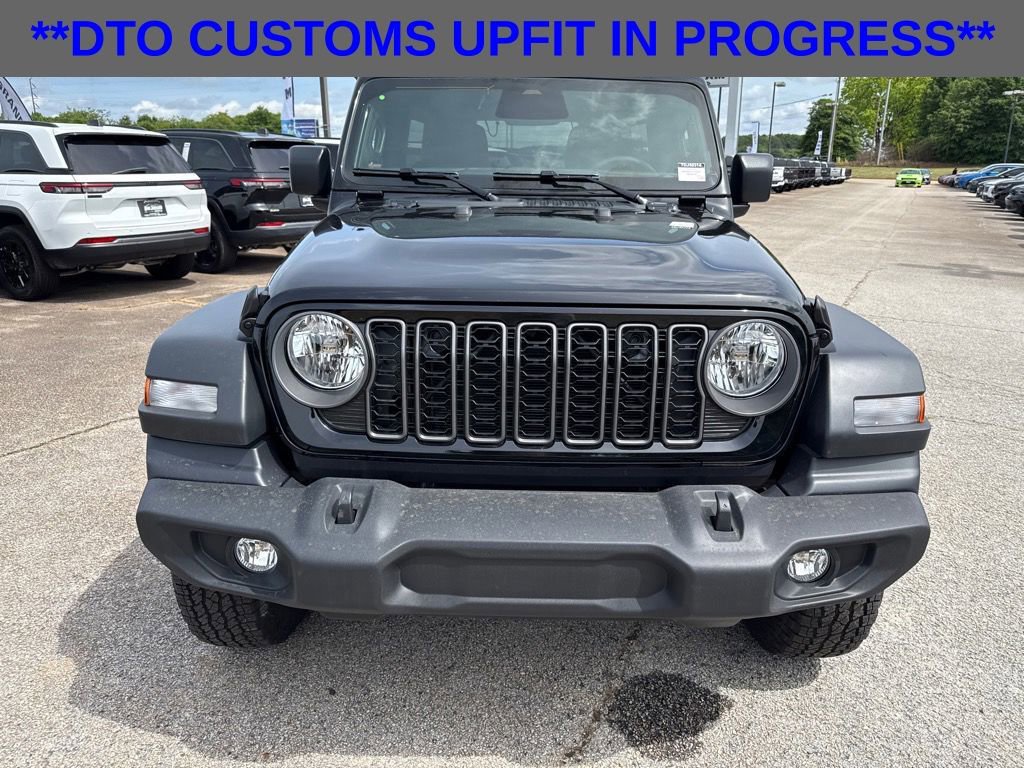 Used 2026 Jeep Wrangler Unlimited Sport AWD/4WD image 2