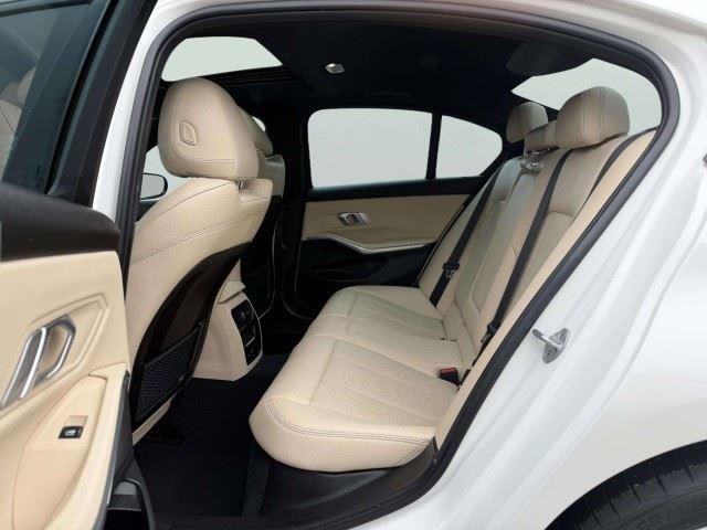Used 2023 BMW 330i xDrive Sedan w/ Driving Assistance Package AWD/4WD image 33