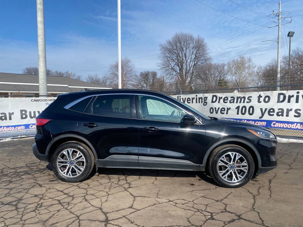 Used 2021 Ford Escape SEL AWD/4WD image 2