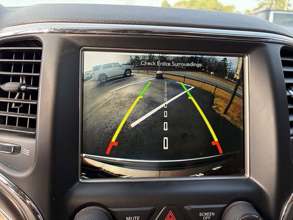 Used 2018 Jeep Grand Cherokee Limited w/ Luxury Group II image 15