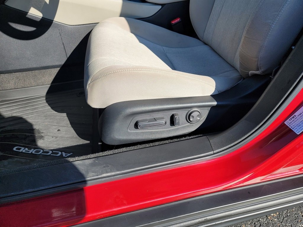 Certified 2024 Honda Accord EX image 21