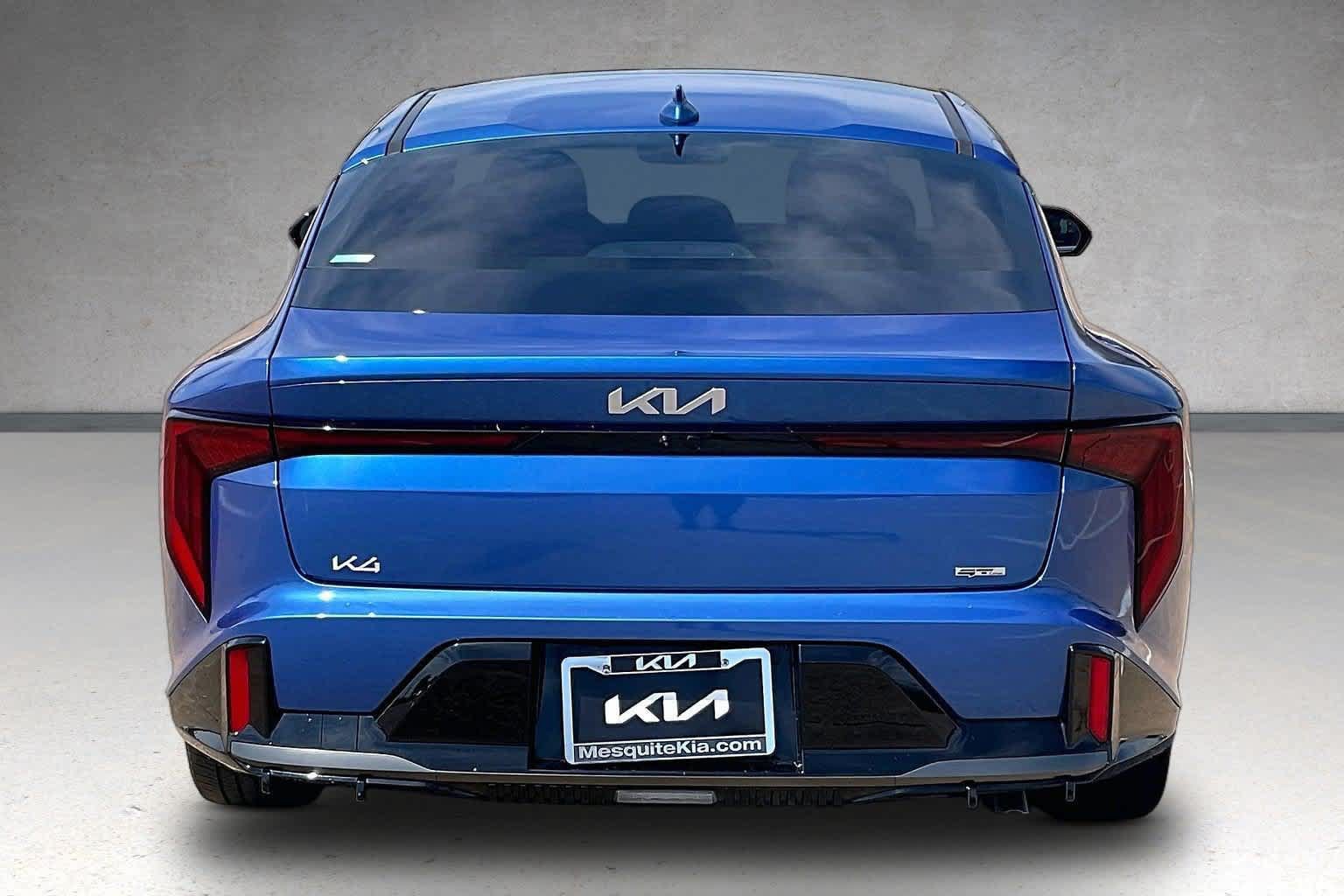 Certified 2025 Kia K4 GT-Line w/ GT-Line Premium Package FWD image 5