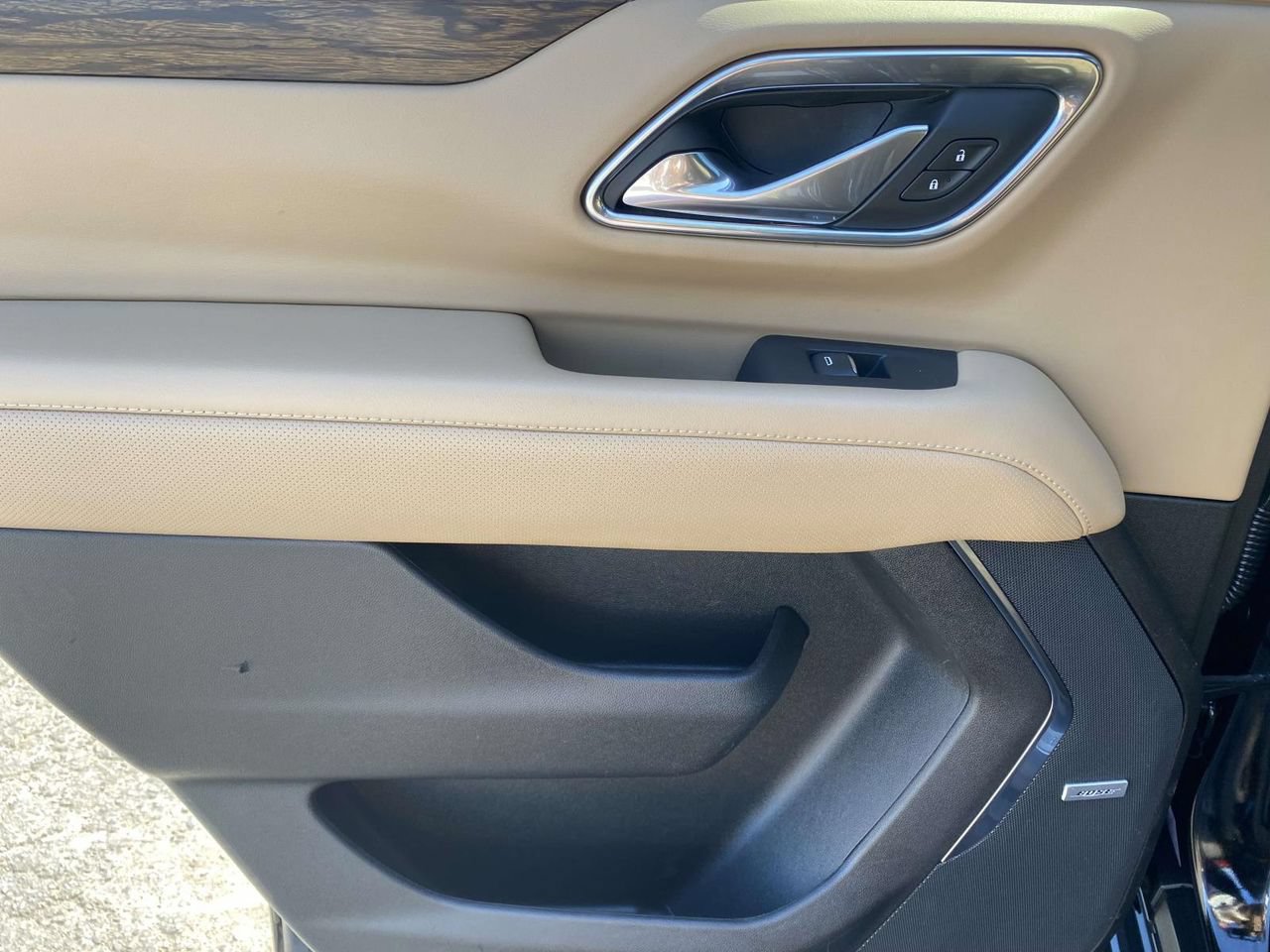 Used 2023 Chevrolet Tahoe Premier RWD image 13