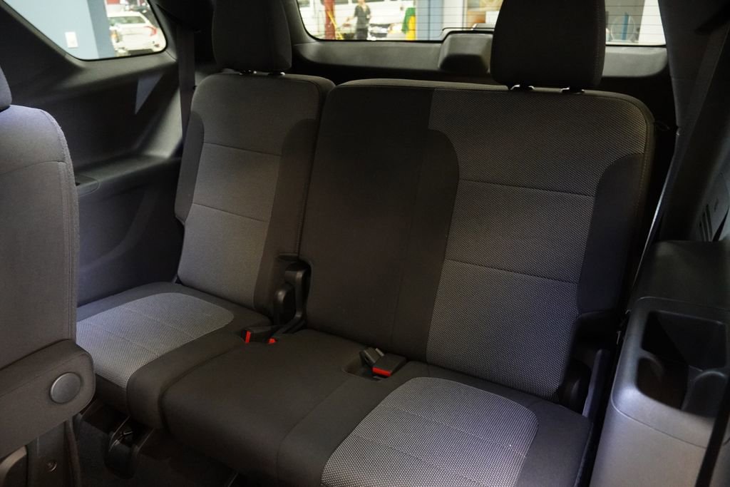 Used 2023 Chevrolet Traverse LT image 20