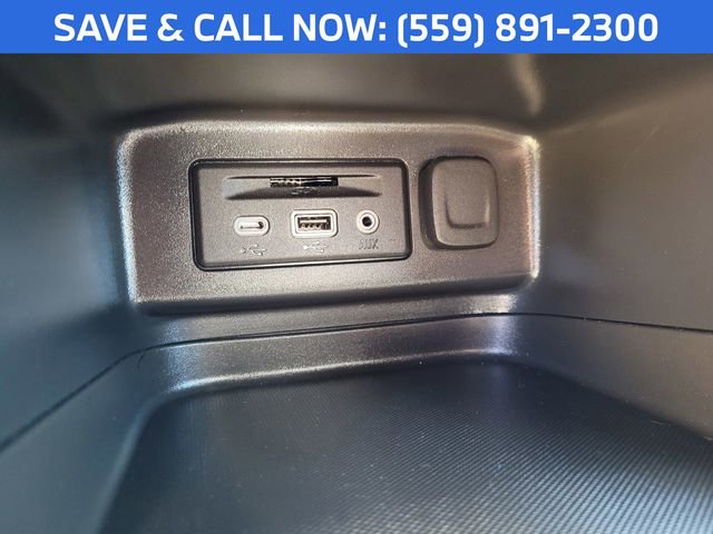Used 2024 Chevrolet Equinox RS FWD image 22