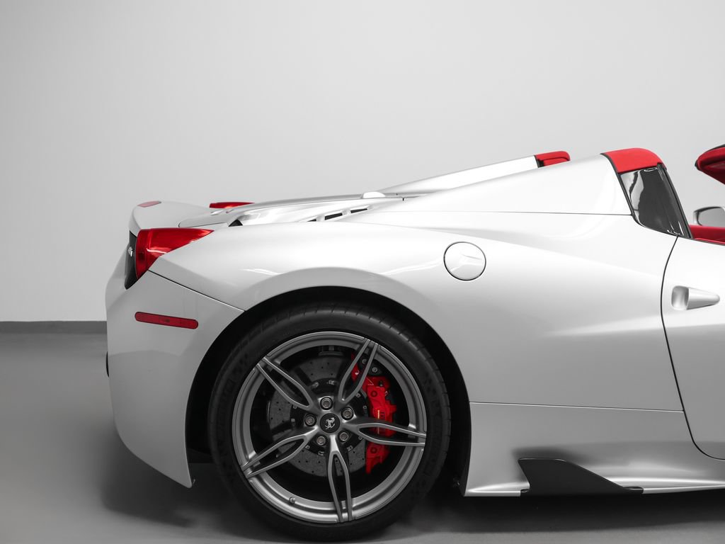 Certified 2015 Ferrari 458 Speciale A RWD image 35