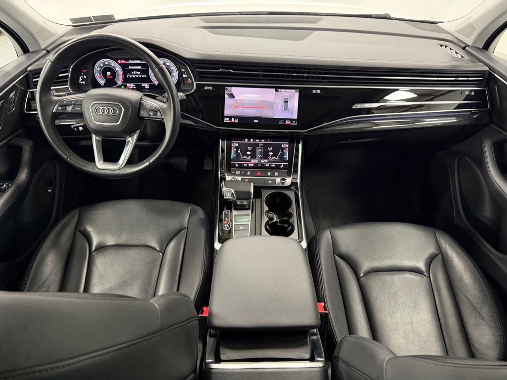 Used 2023 Audi Q7 3.0T Premium Plus image 16