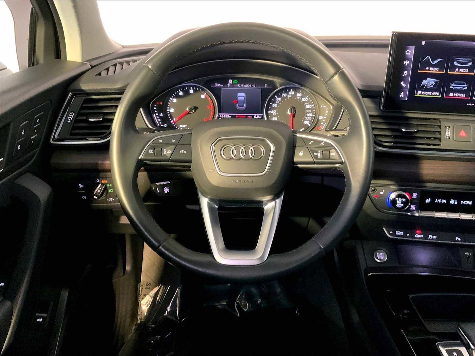 Used 2021 Audi Q5 Premium w/ Convenience Package image 15
