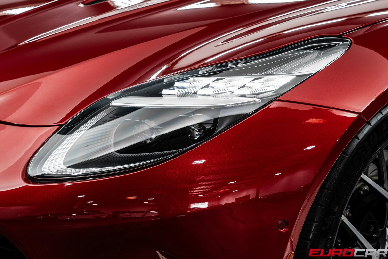 Used 2024 Aston Martin DB12 Coupe image 11