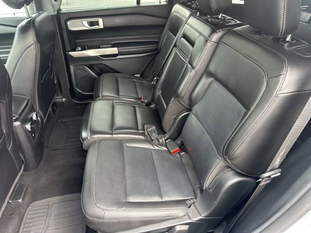 Used 2023 Ford Explorer Limited AWD/4WD image 28