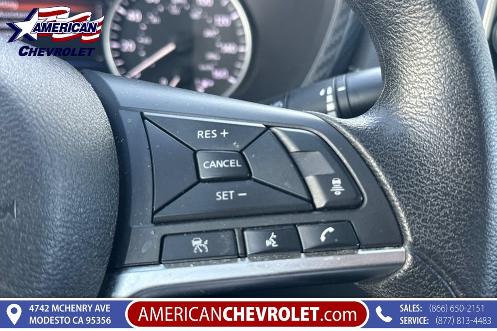 Used 2025 Nissan Sentra SV FWD image 32